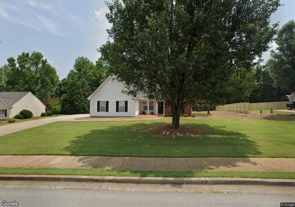 4653 Devencrest Ln, Buford, GA 30519 - photo 1