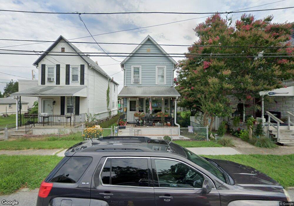 407 Front St, Essington, PA 19029 - photo 1