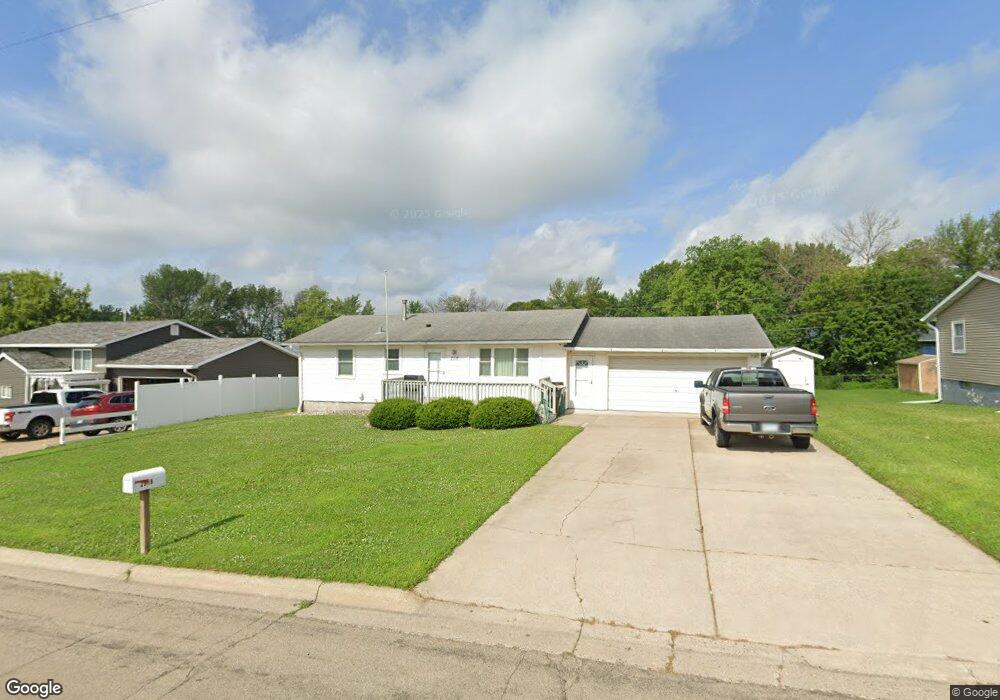 2318 Margaretha Ave, Albert Lea, MN 56007 - photo 1