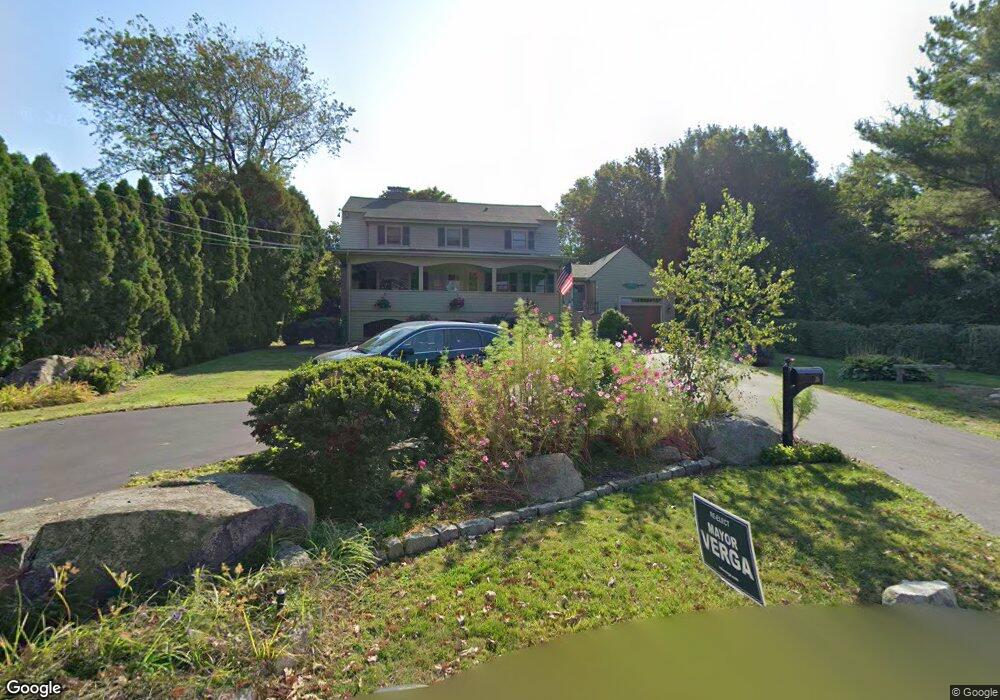35 Thurston Point Rd, Gloucester, MA 01930 - photo 1