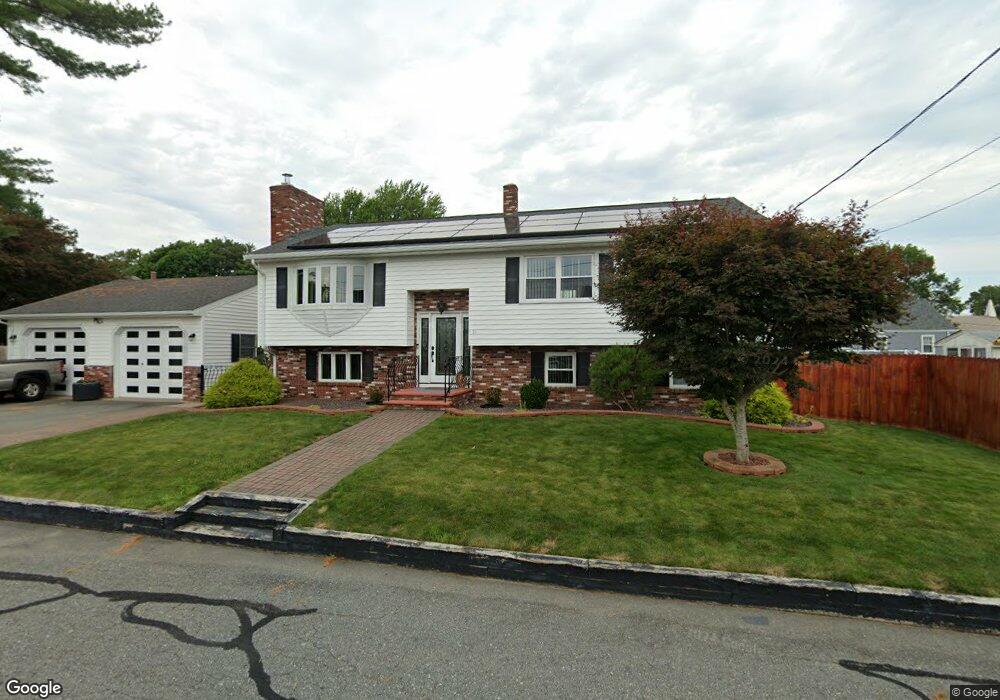 31 Schofield St, New Bedford, MA 02740 - photo 1