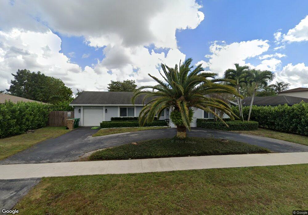 1020 SW 127th Terrace, Davie, FL 33325 - photo 1