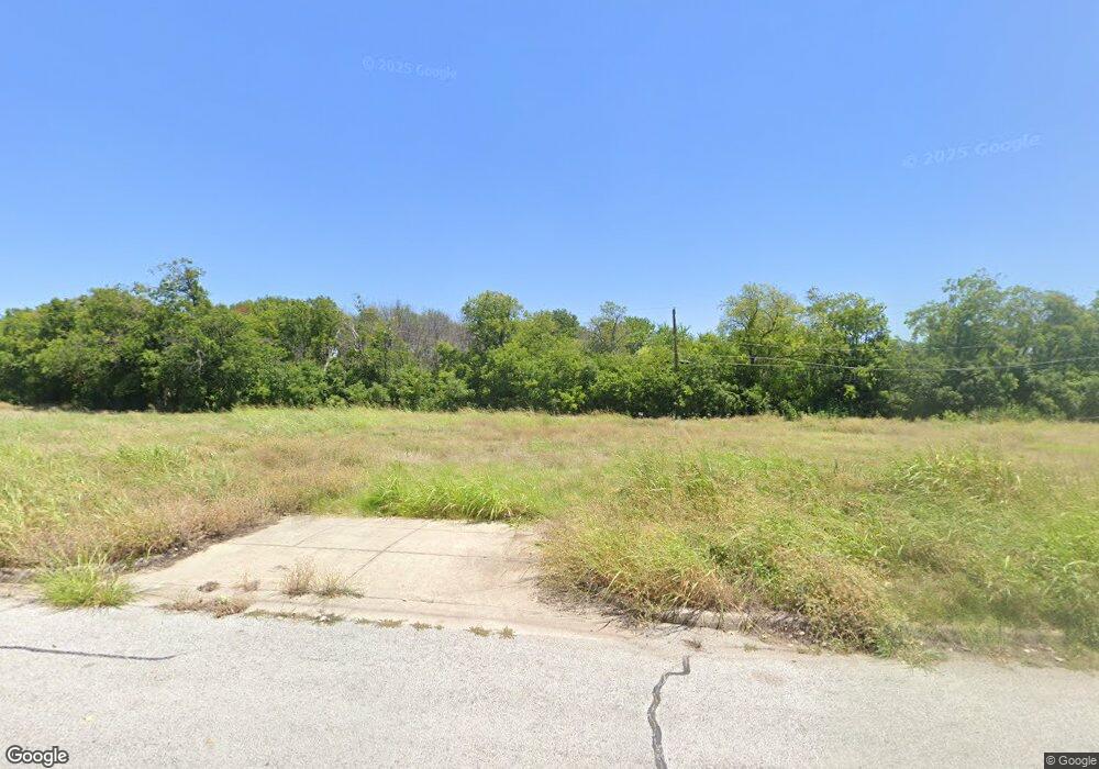 3510 Lebow St, Fort Worth, TX 76106 - photo 1