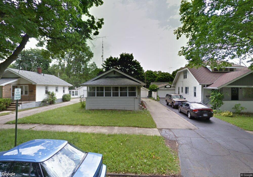 2001 Monteith St, Flint, MI 48504 - photo 1