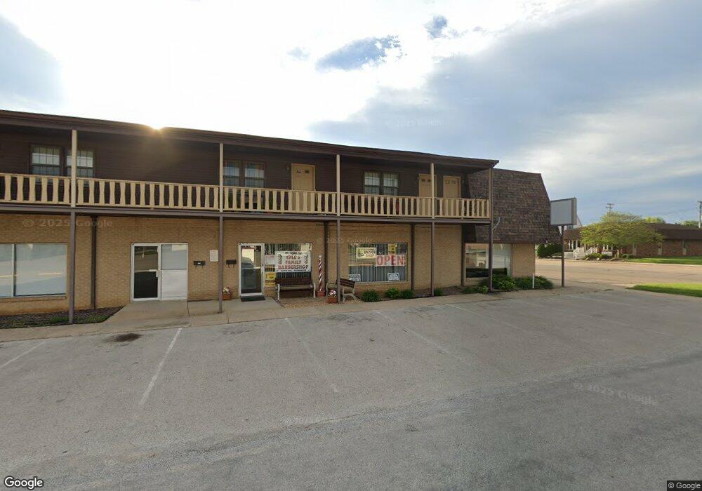 1 N 2 N 11th St, Mattoon, IL 61938 - photo 1