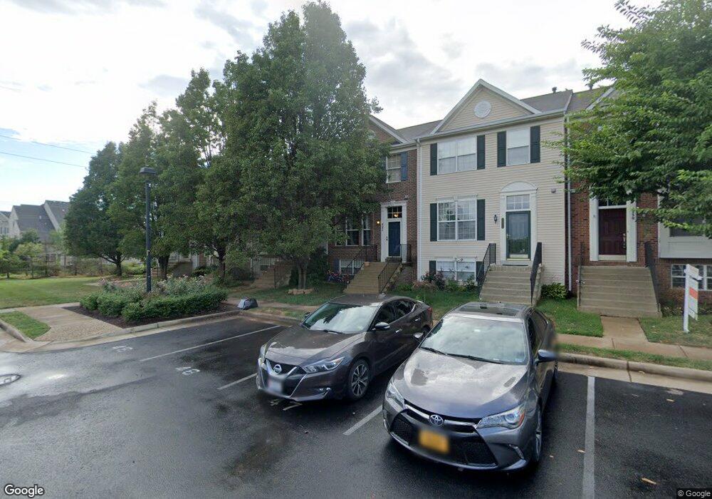 8256 Humphrey Ln, Manassas, VA 20109 - photo 1