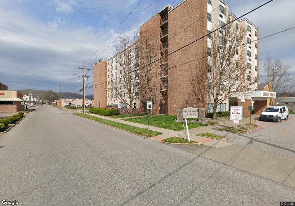 1000 Myers Ave, Dunbar, WV 25064 - photo 1