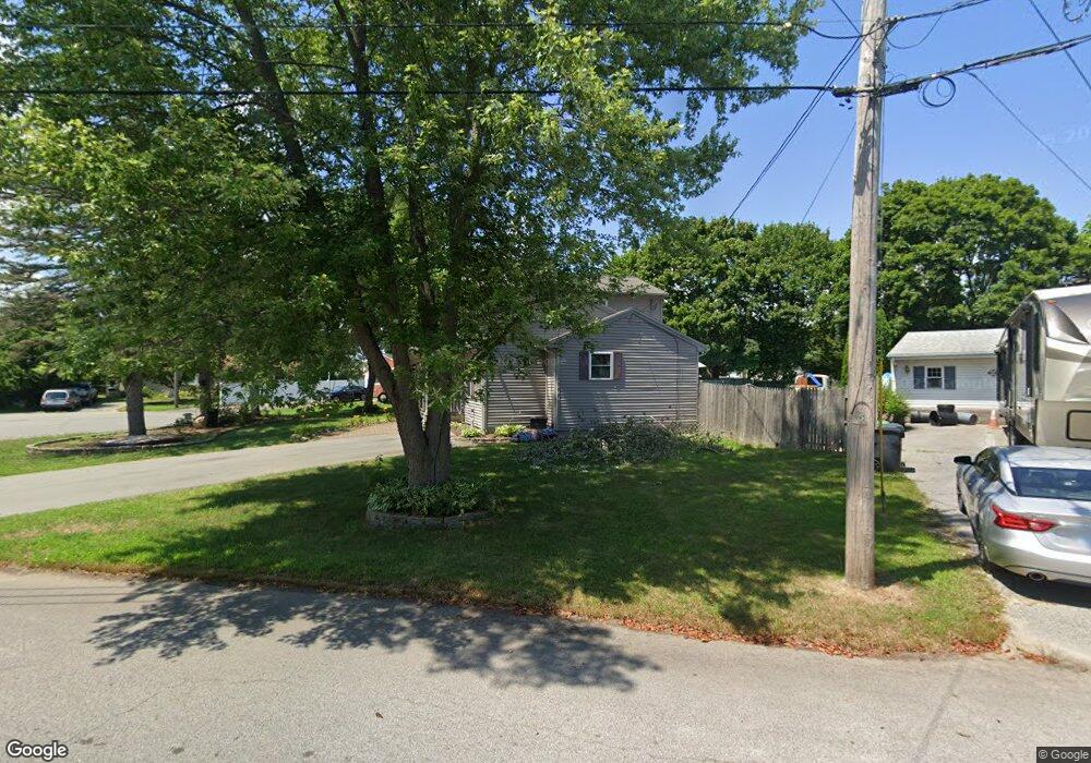 181 Vineyard Rd, Warwick, RI 02889 - photo 1