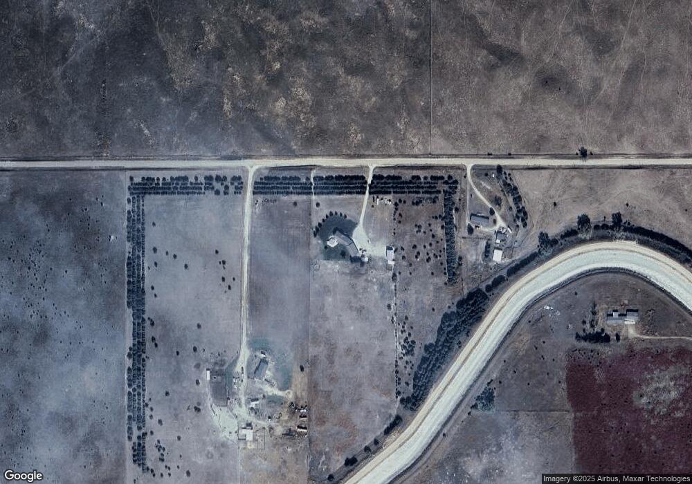 6102 W Wagon Trail Rd, North Platte, NE 69101 - photo 1