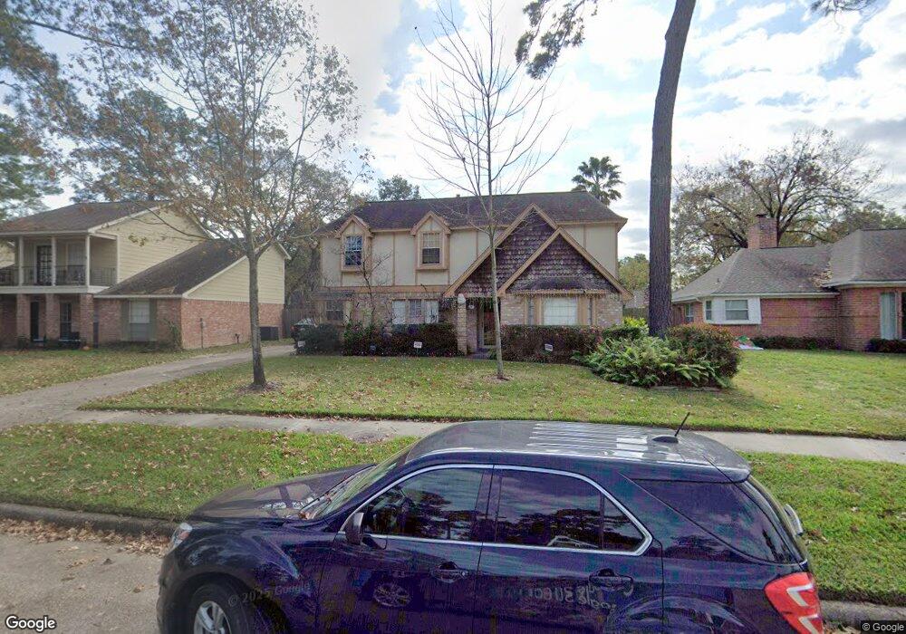 11927 Hillbrook Dr, Houston, TX 77070 - photo 1