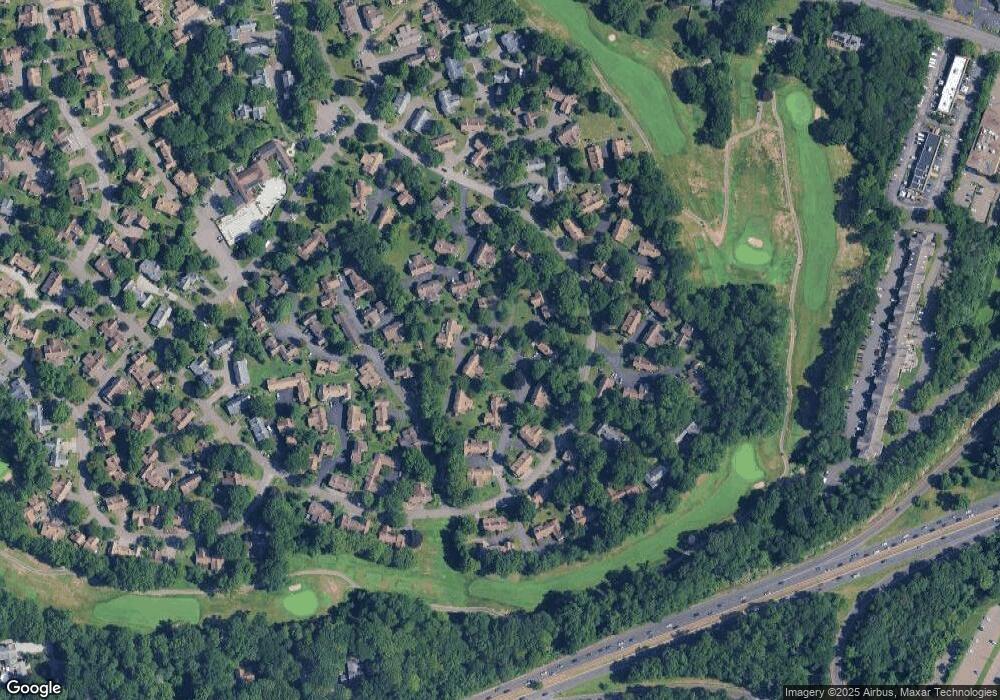 372 Piute Ln unit B, Stratford, CT 06614 - photo 1