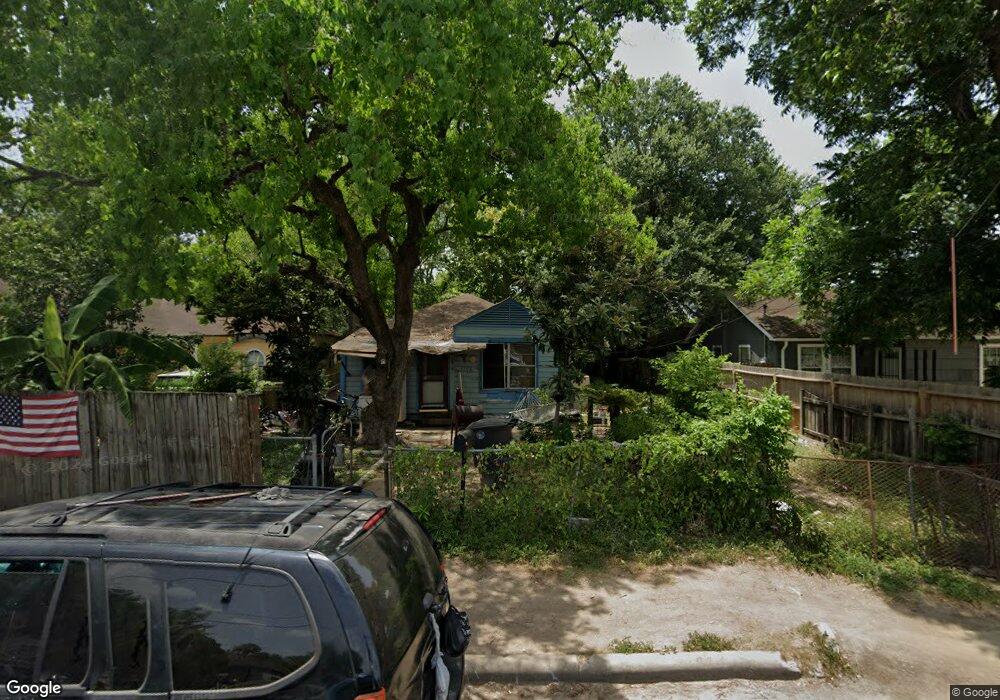6704 Eastwood St, Houston, TX 77021 - photo 1