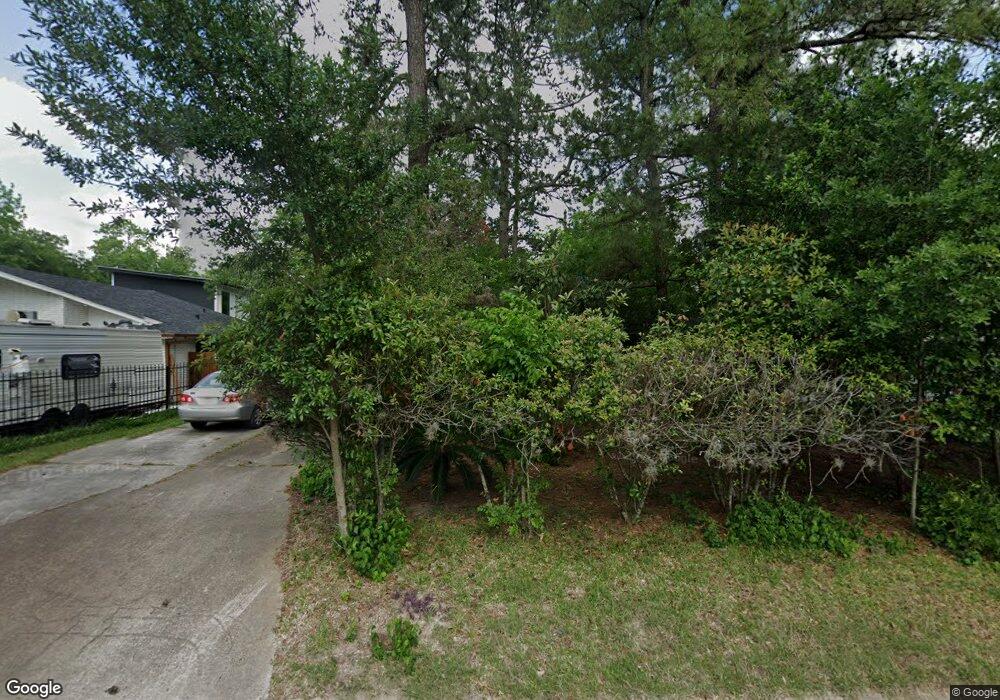 10418 Royal Oaks Dr, Houston, TX 77016 - photo 1