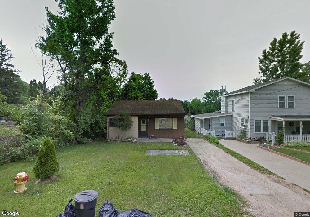 2519 Clarendon St, Flint, MI 48504 - photo 1