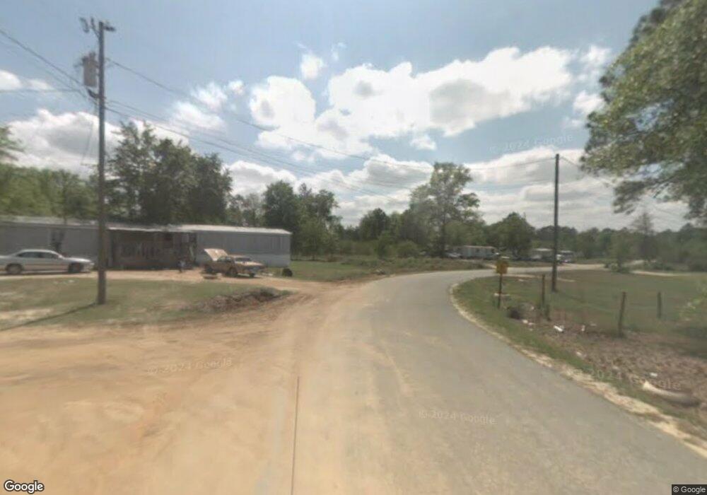 431 Pinecrest St, Broxton, GA 31519 - photo 1