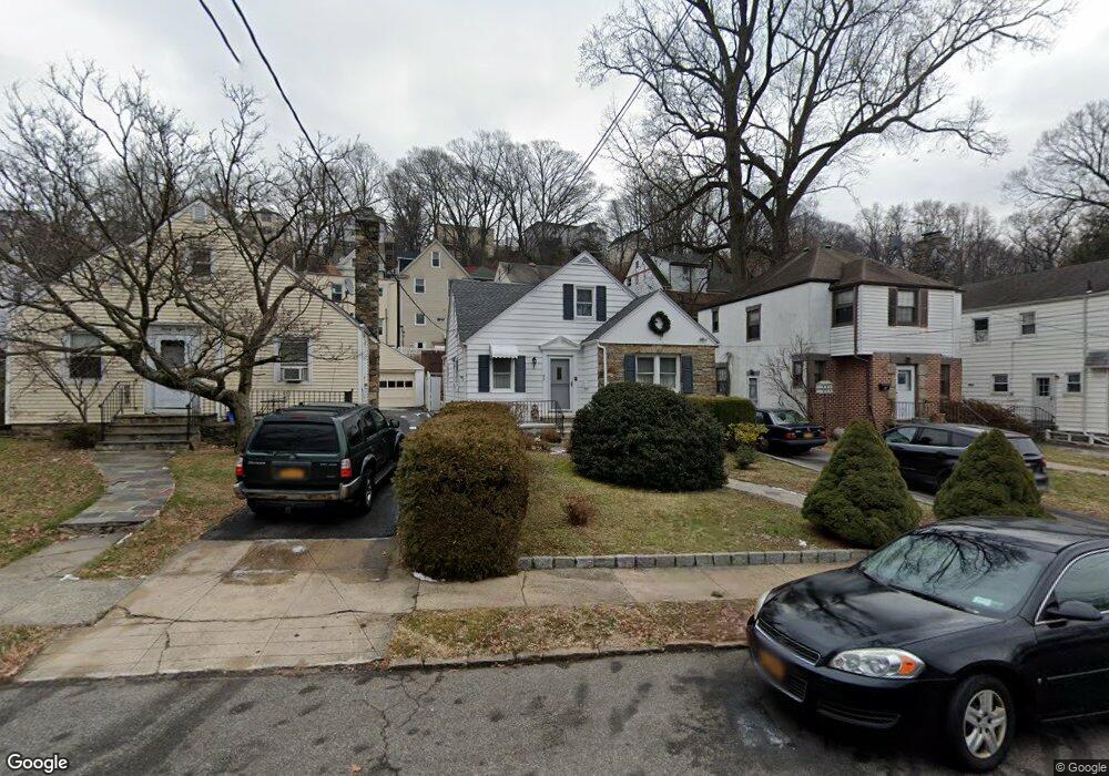 26 Tibbetts Rd, Yonkers, NY 10705 - photo 1