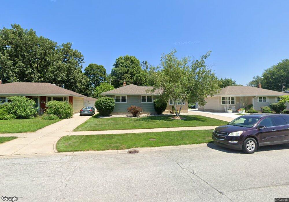 9007 Hess Dr, Highland, IN 46322 - photo 1