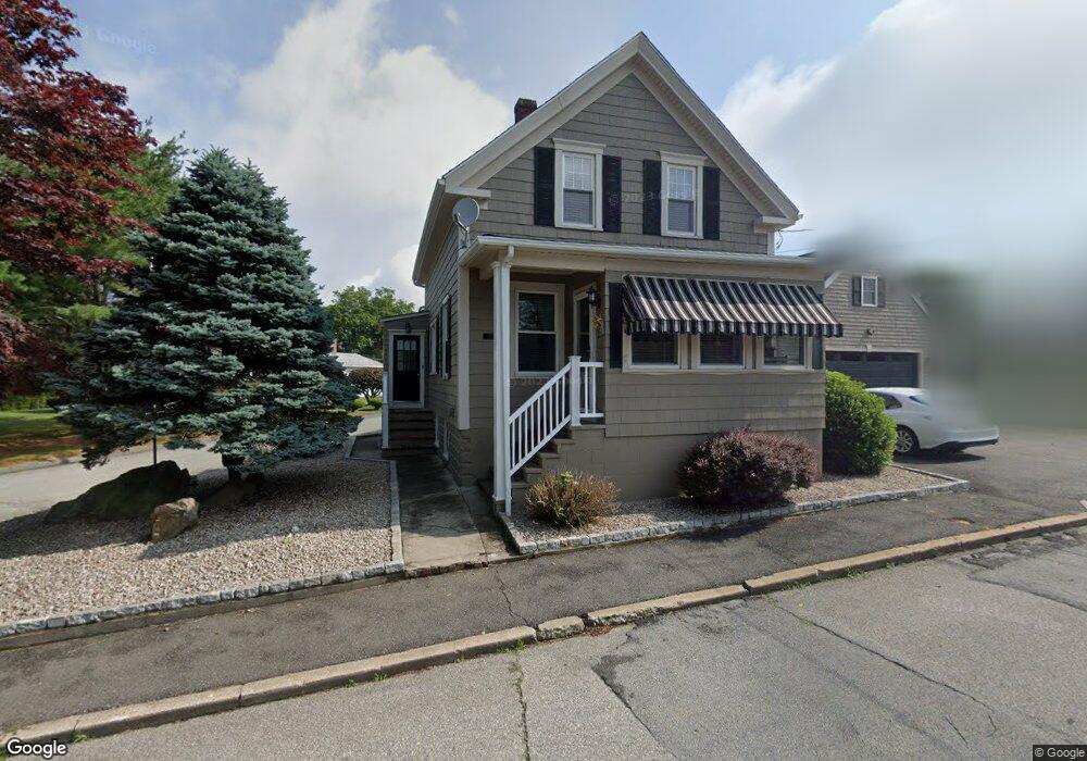 27 Edgeworth St, South Dartmouth, MA 02748 - photo 1