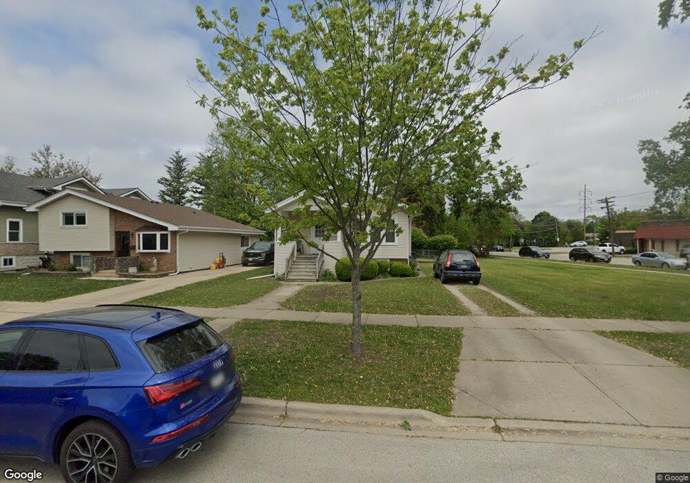 1120 Rose Ave, Des Plaines, IL 60016 - photo 1