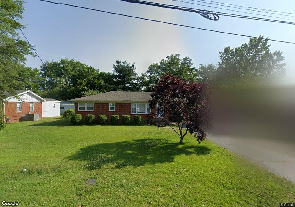 819 Spears Ave, Franklin, KY 42134 - photo 1