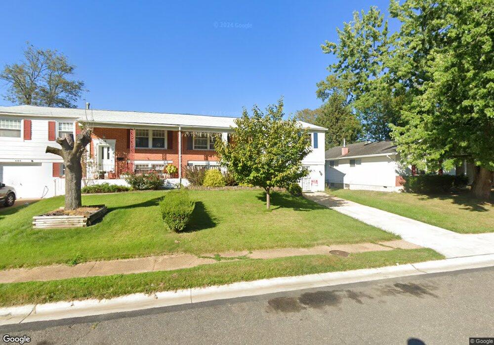 709 Appletree Ct, Claymont, DE 19703 - photo 1