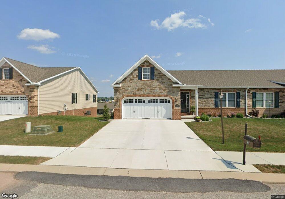 98 Stoners Cir, Littlestown, PA 17340 - photo 1