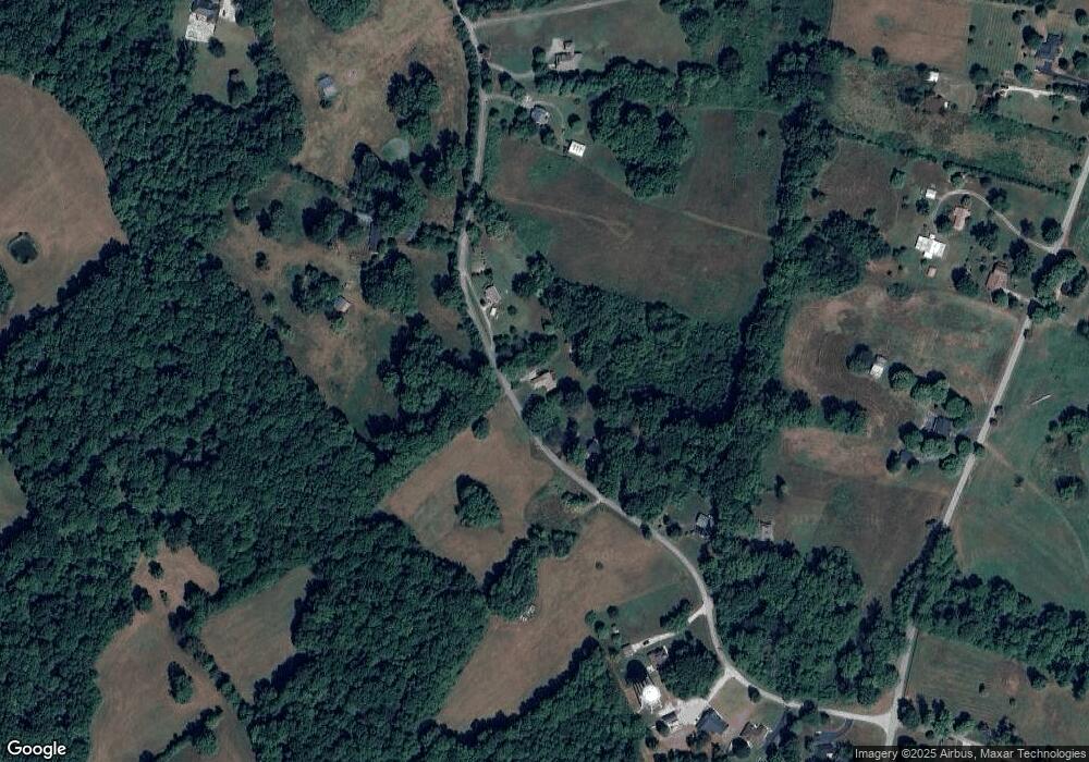 1618 Carter Ln, Bowling Green, KY 42103 - photo 1