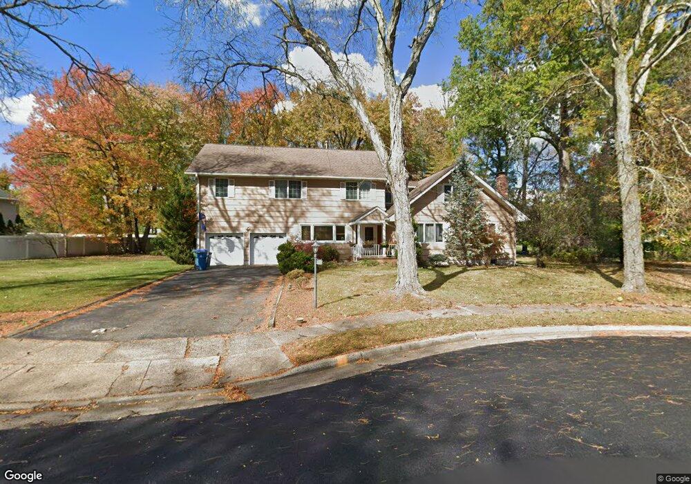 32 Timber Rd, Edison, NJ 08820 - photo 1