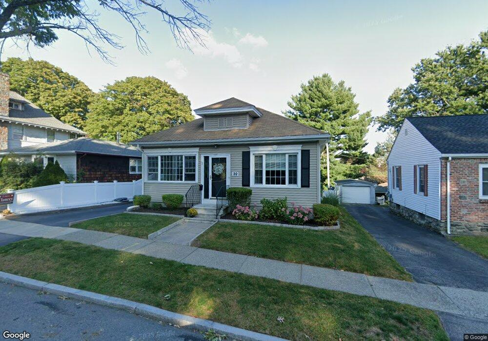 39 Dustin St, Worcester, MA 01604 - photo 1