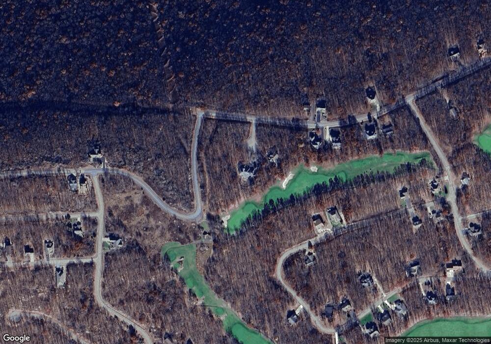 8 Clubhouse Cir, Hazleton, PA 18202 - photo 1