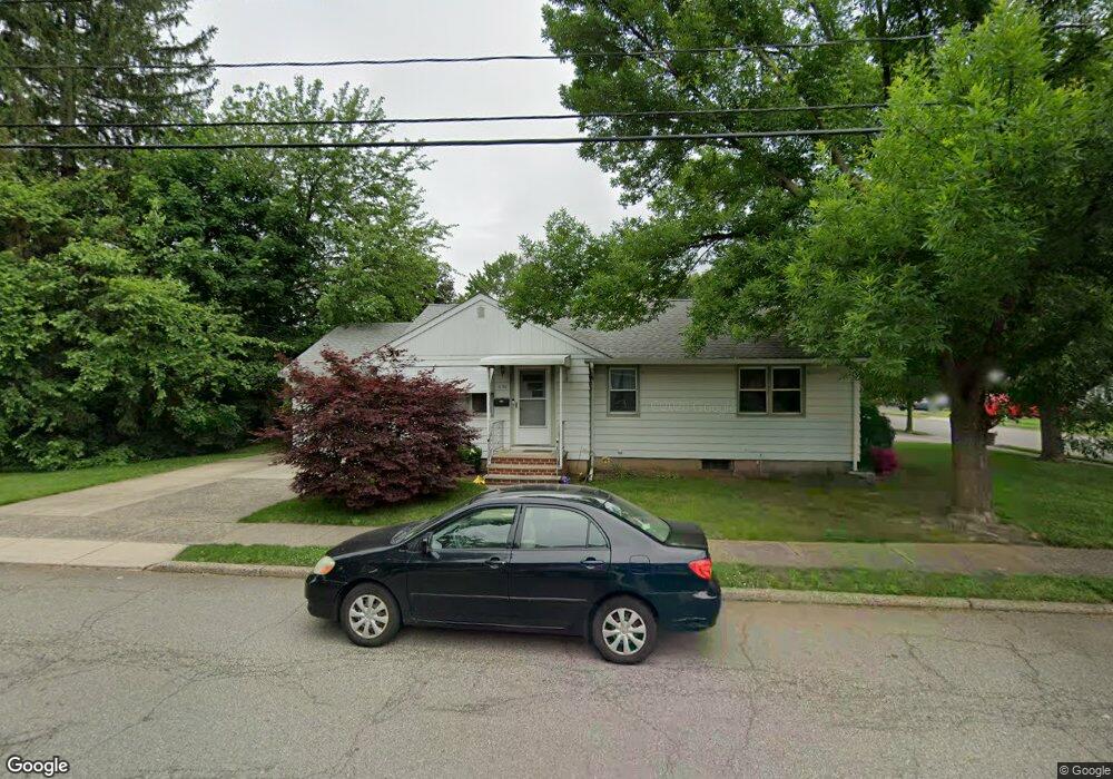 3-02 27th St unit 1X, Fair Lawn, NJ 07410 - photo 1