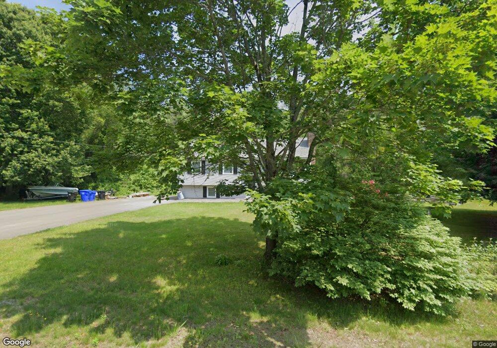 10 Brookfield Dr, Hudson, NH 03051 - photo 1