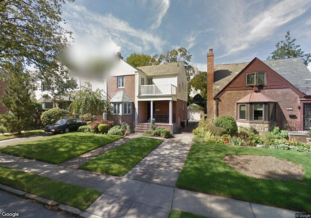 8128 189th St, Hollis, NY 11423 - photo 1