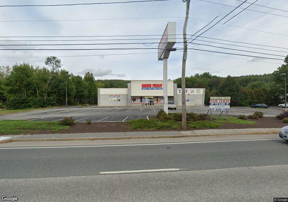 286 Washington St, Claremont, NH 03743 - photo 1