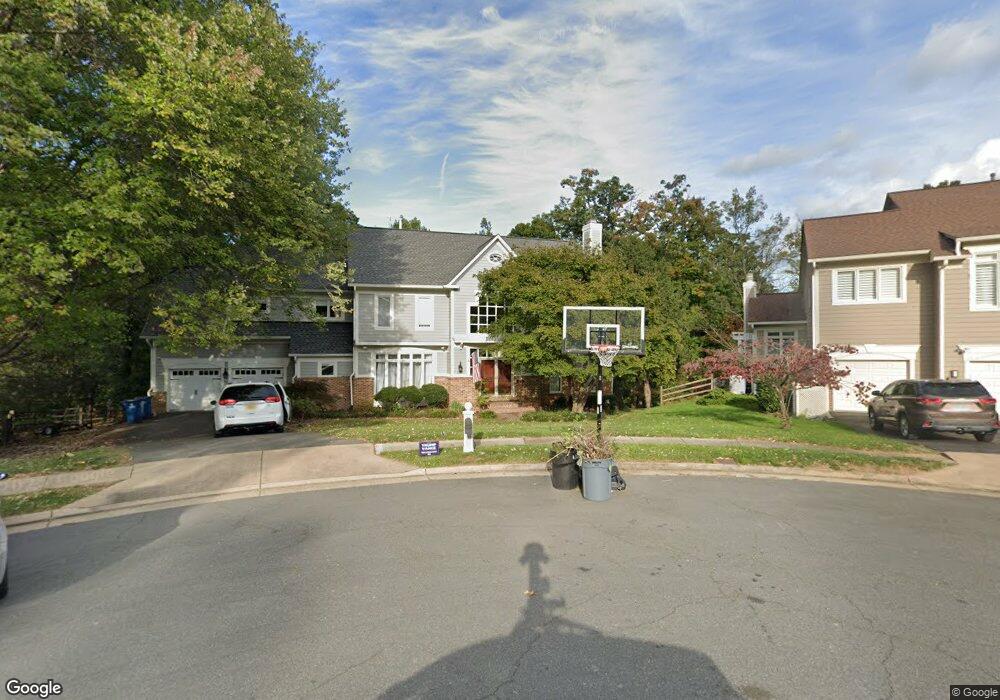 1303 Stamford Way, Reston, VA 20194 - photo 1