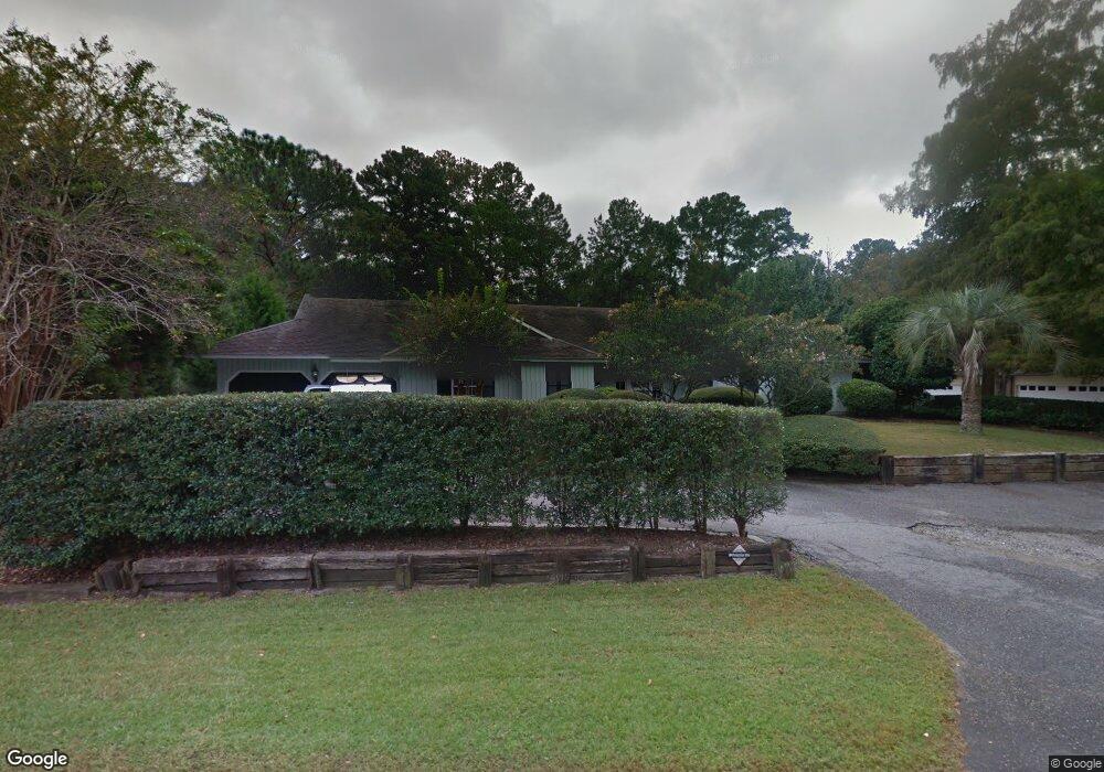 700 Bradley Point Rd, Savannah, GA 31410 - photo 1