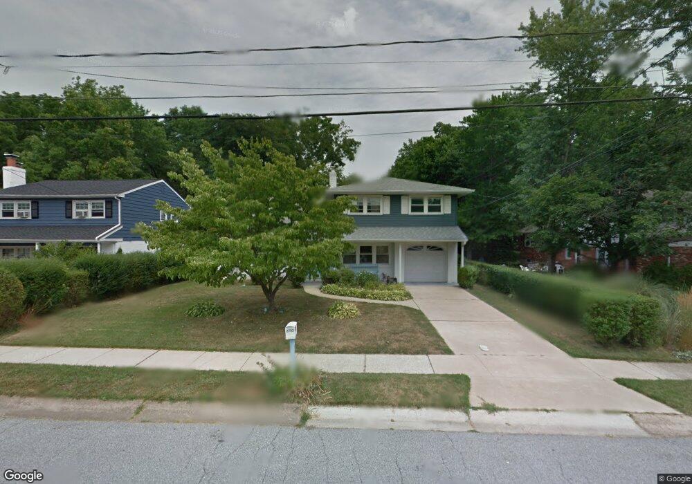 2703 E Riding Dr, Wilmington, DE 19808 - photo 1