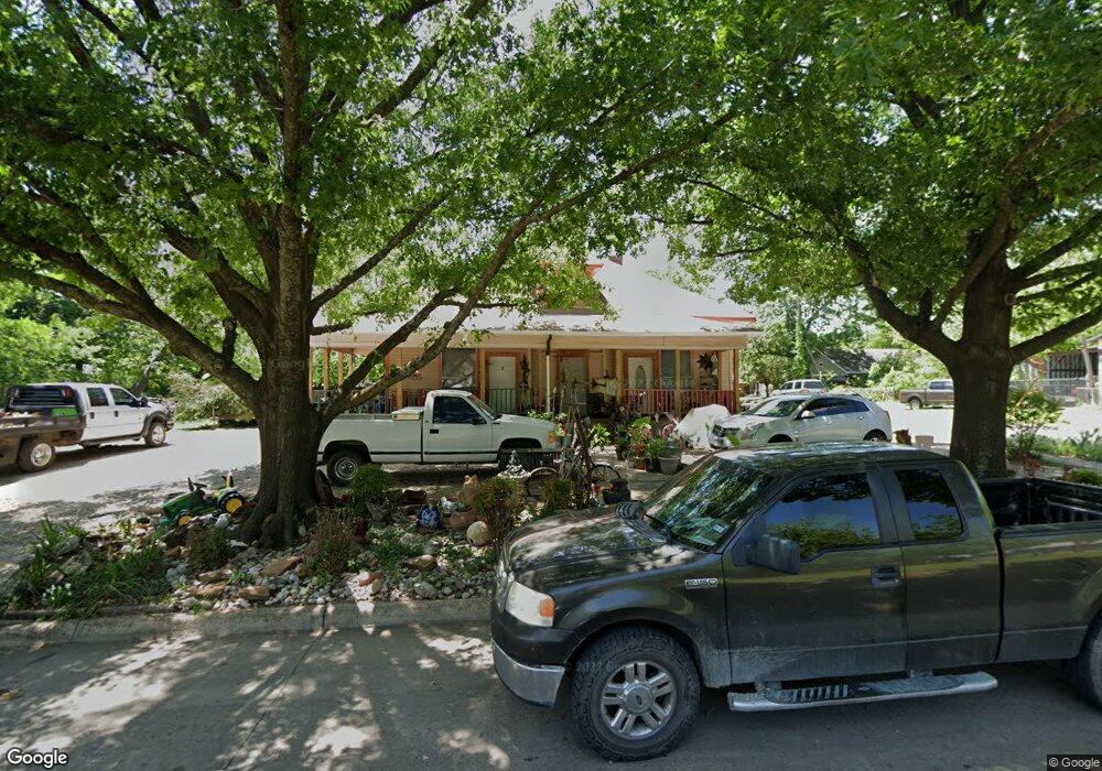 801 S Dallas St, Ennis, TX 75119 - photo 1