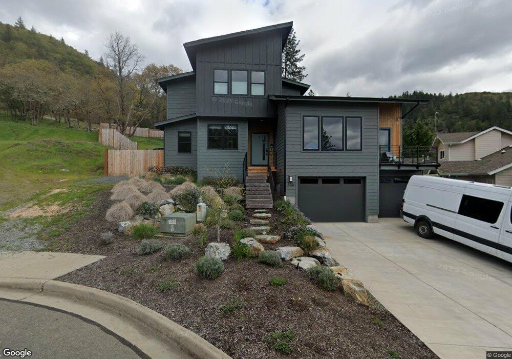 135 NE Bryce Ct, Grants Pass, OR 97526 - photo 1