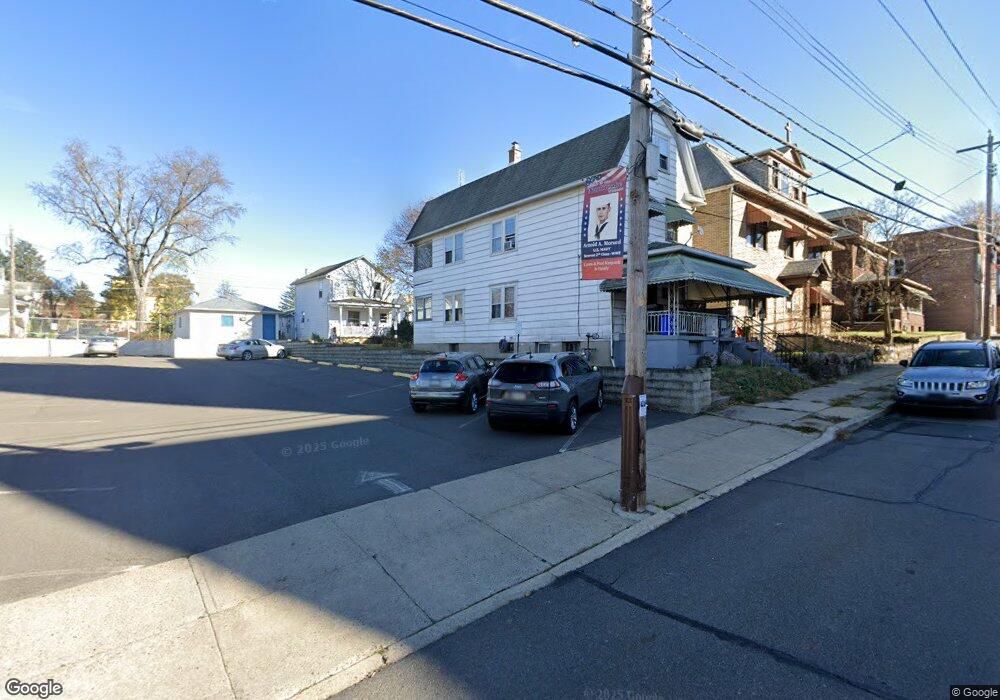 521 S Hanover St, Nanticoke, PA 18634 - photo 1