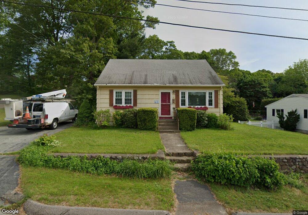31 N Broad St, Pawcatuck, CT 06379 - photo 1
