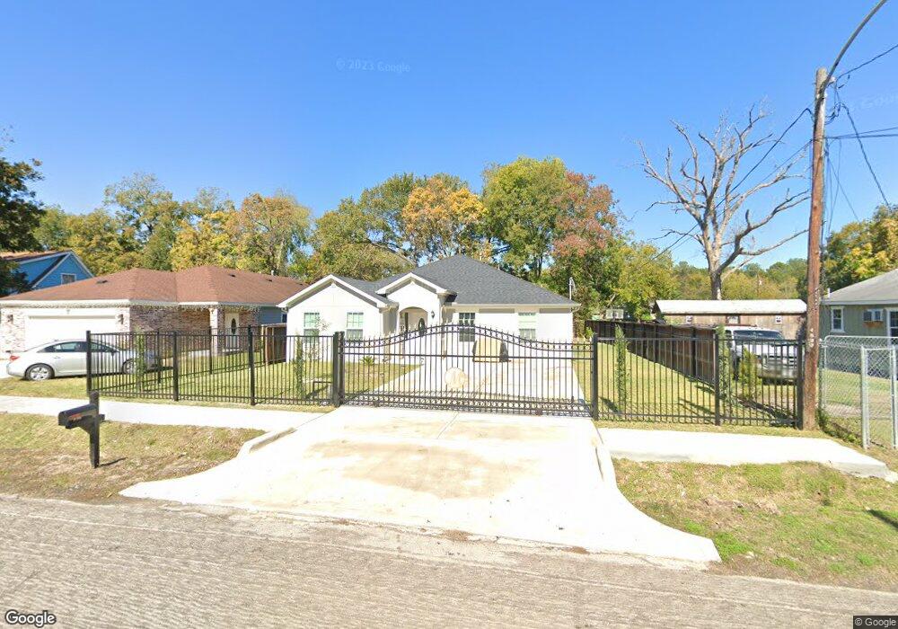 2104 Wavell St, Houston, TX 77088 - photo 1
