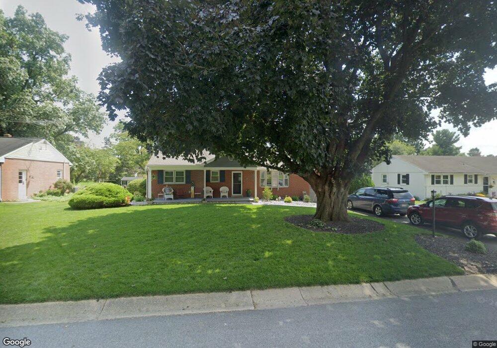 297 Sun Valley Dr, Leola, PA 17540 - photo 1