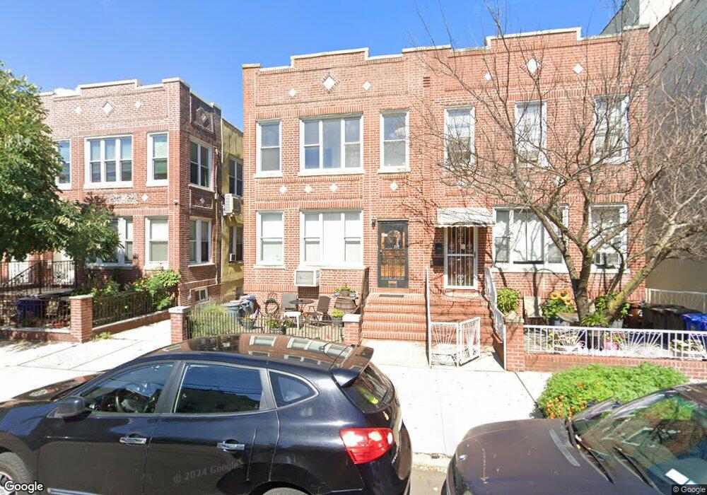 3220 46th St, Astoria, NY 11103 - photo 1