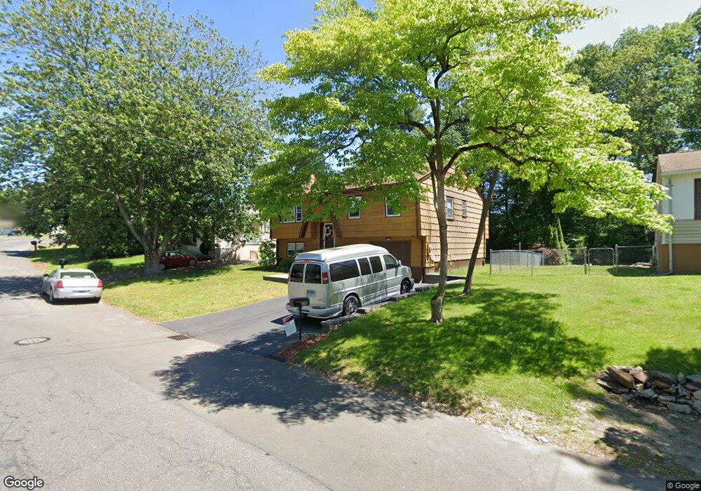 390 Griffin Ave, Bridgeport, CT 06606 - photo 1