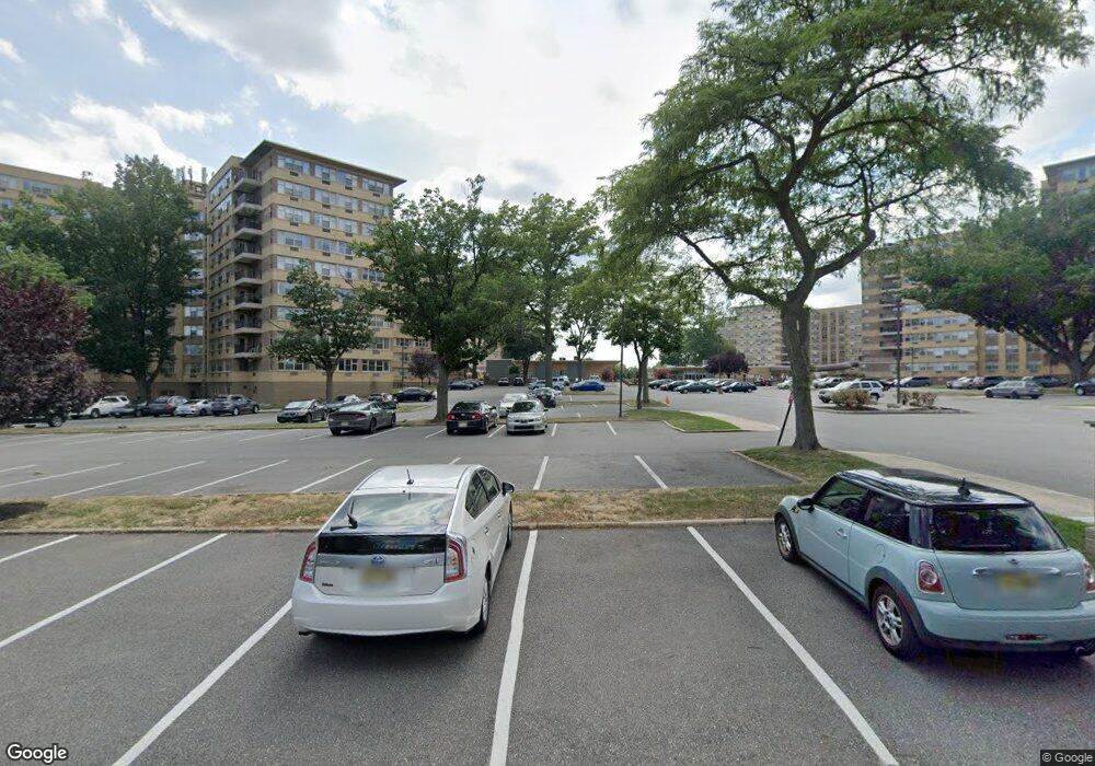 700 Browning Rd unit D218, Camden, NJ 08104 - photo 1