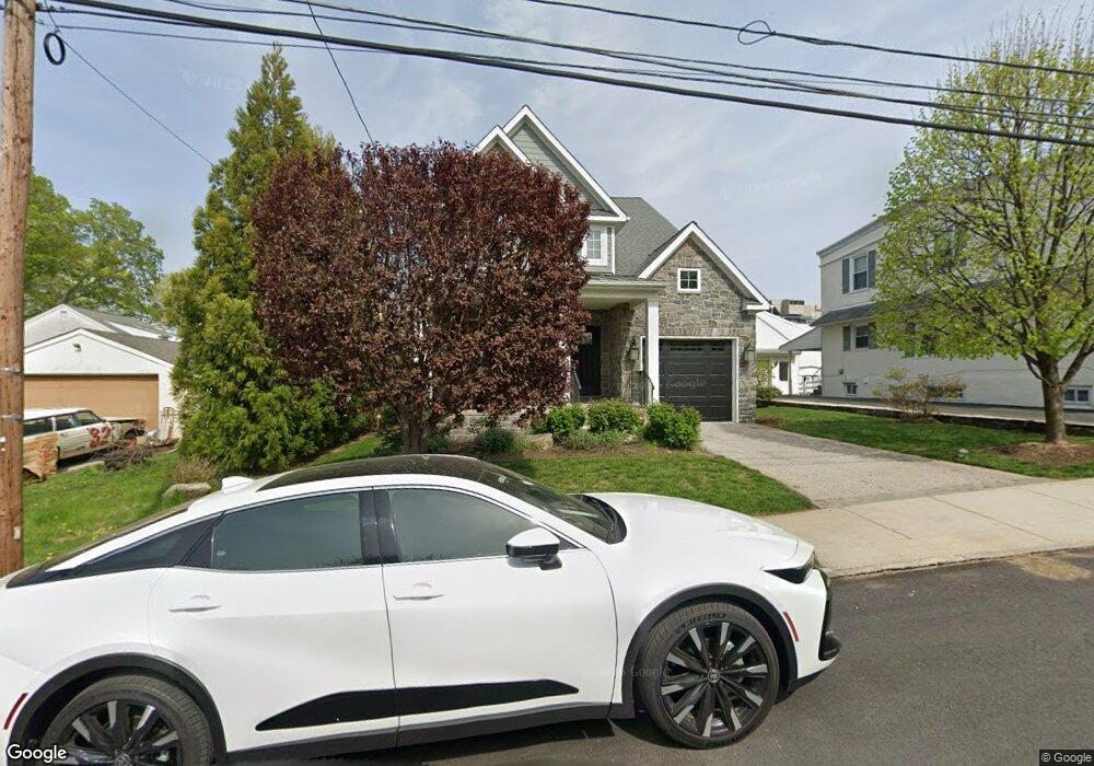 11 Madison Ave, Bala Cynwyd, PA 19004 - photo 1