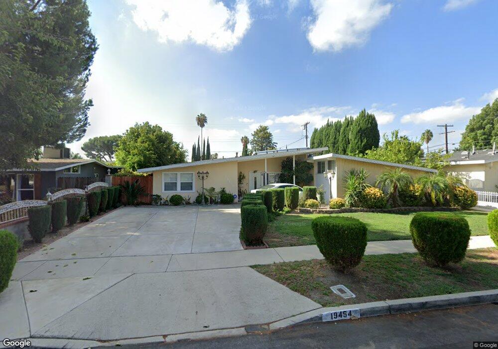 19454 Hatton St, Reseda, CA 91335 - photo 1