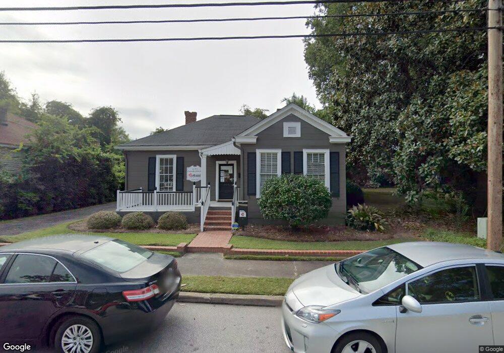711 Lafayette Ave, Camden, SC 29020 - photo 1