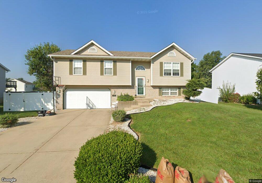 720 Copper Line Rd, Maryville, IL 62062 - photo 1